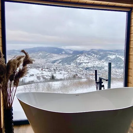 Under Sky - з теплим басейном ,чаном-джакузі, панорамною ванною та Playstation 5 בית נופש *